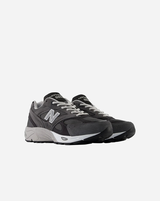 880 - Dark Grey