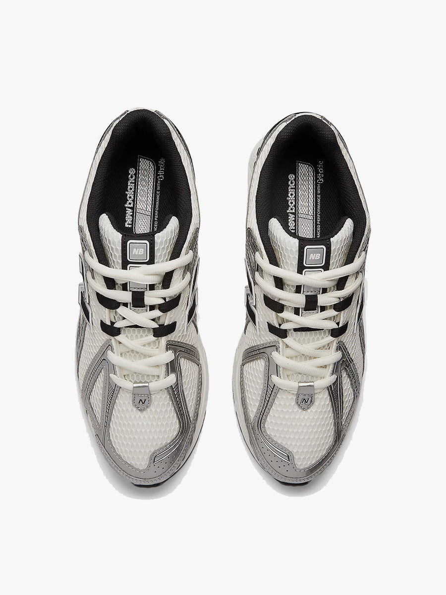 1906 - Silver/black