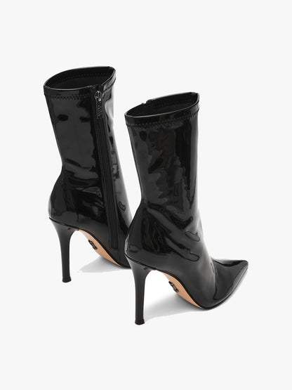 EASY ST. - Black patent