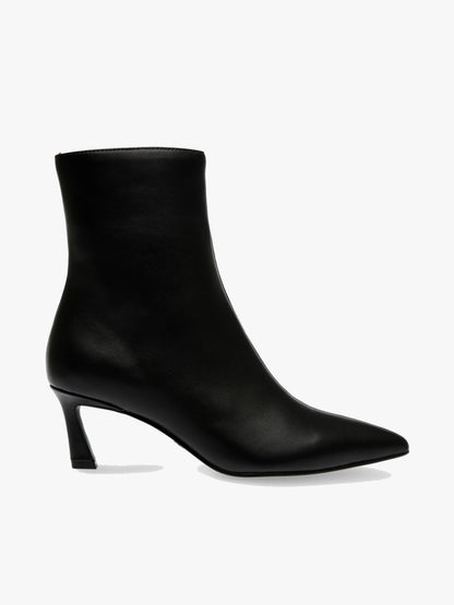 LULAH - Black Leat.