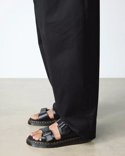 JOSEF - Black