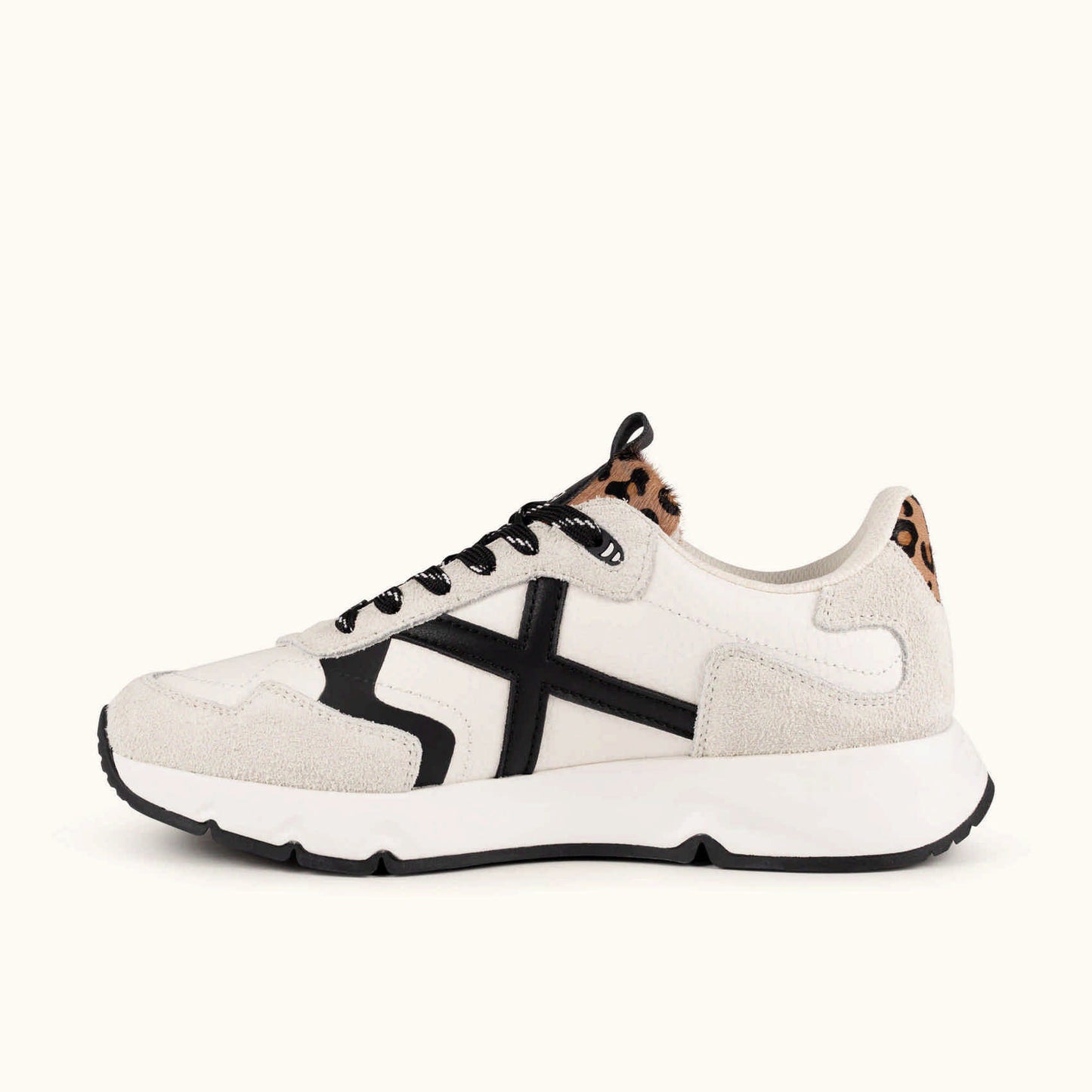 MAMBA 18 - White