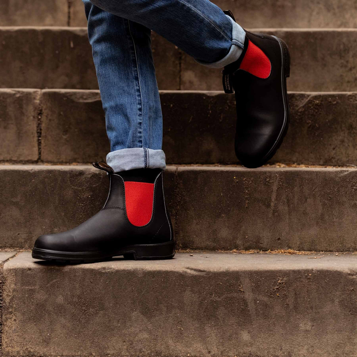 508 - Black/Red