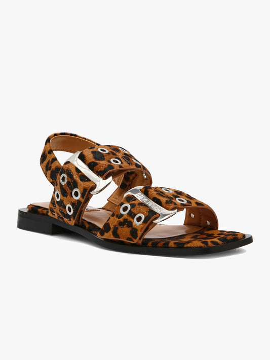 SARIA - Leopard
