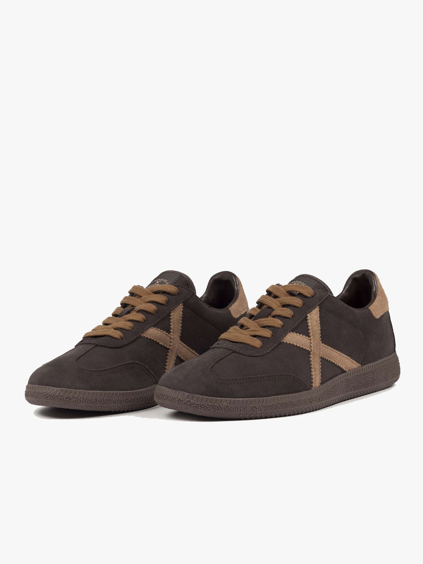 Barru 179 - Brown