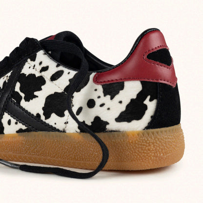 Barru 244 - Black/White