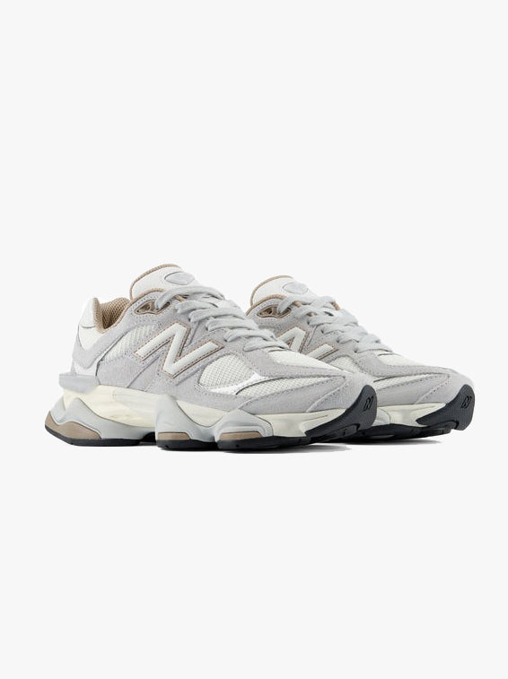 9060 - Light grey/Biege