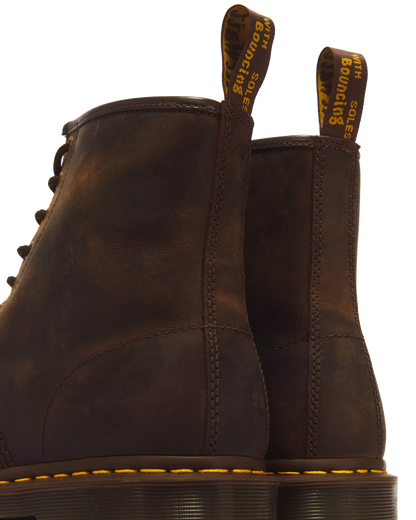 1460 - Dark brown crazy horse