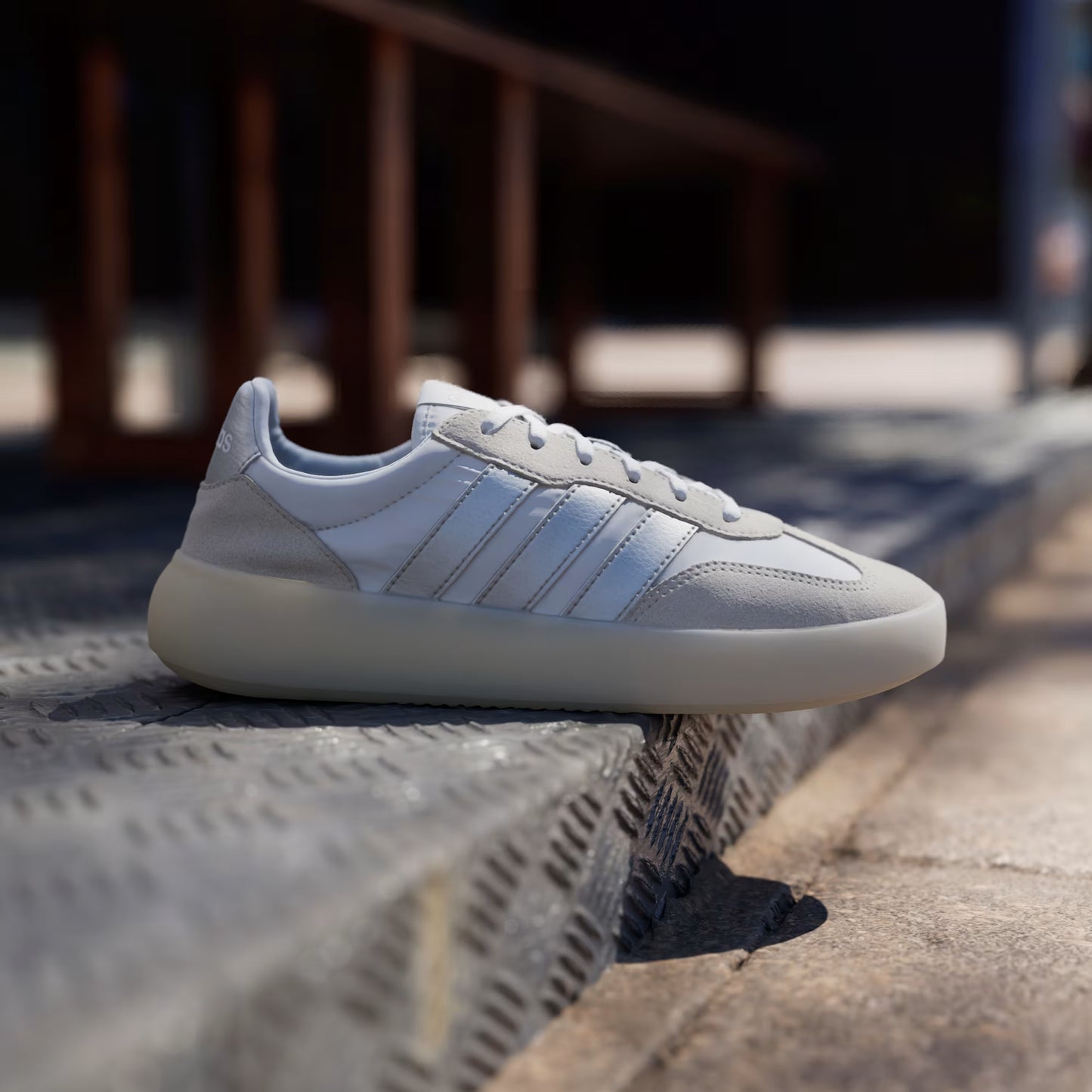 BARREDA DECODE W - White/Sil