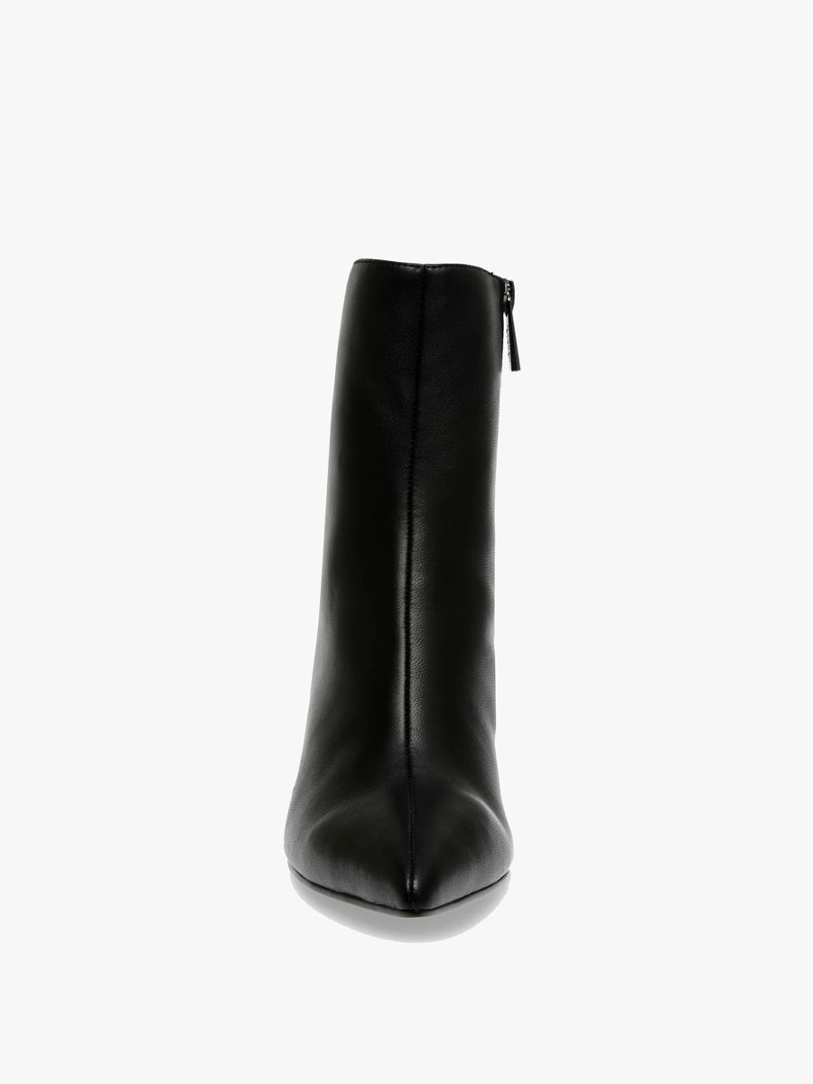 LULAH - Black Leat.