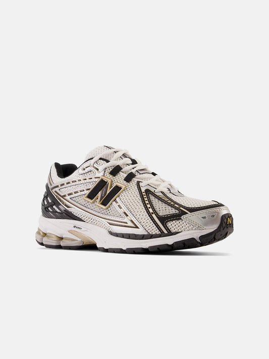 1906 - White/Gold/Black