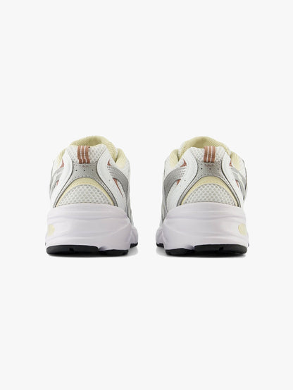 530 - White