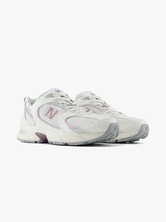 530 - White/pink