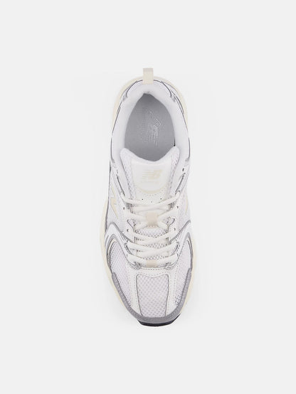530 - Silver metallic/yellow