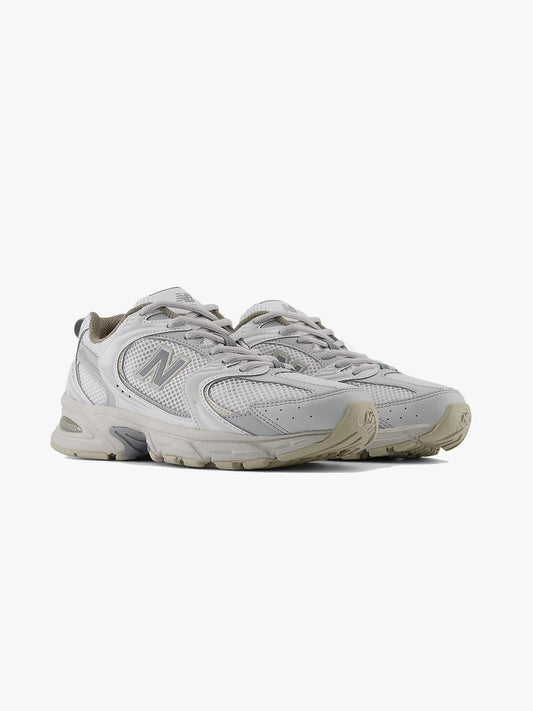 530 - White/grey